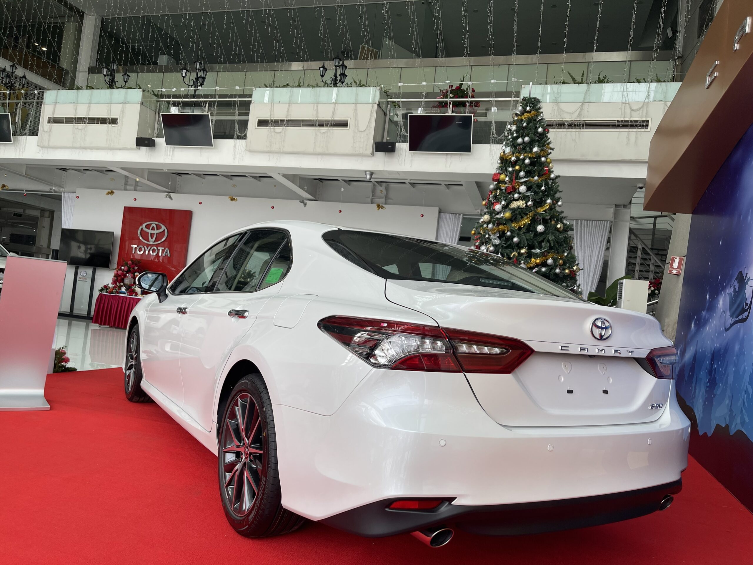 Z3587898320493 D12fd9f462b15442f74da424a729c3a1 Scaled