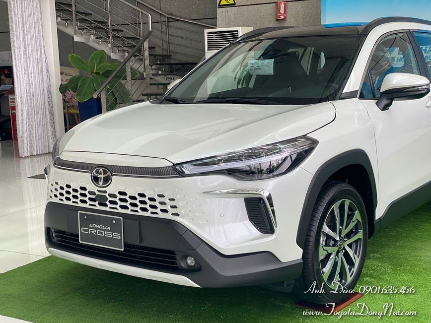 Toyota Corolla Cross Hinhchup 14