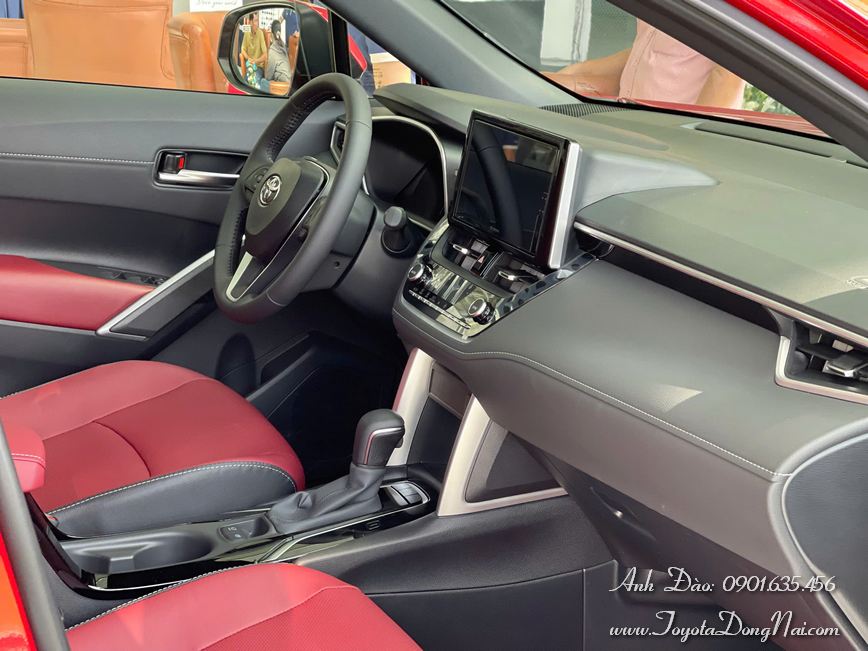 Toyota Corolla Cross Hinhchup 17