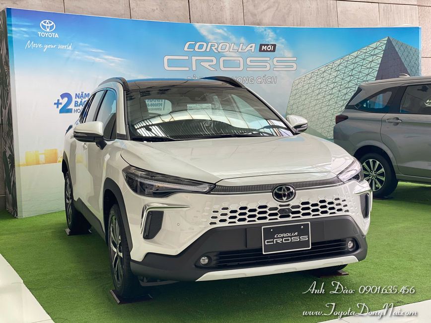 Toyota Corolla Cross Hinhchup 5