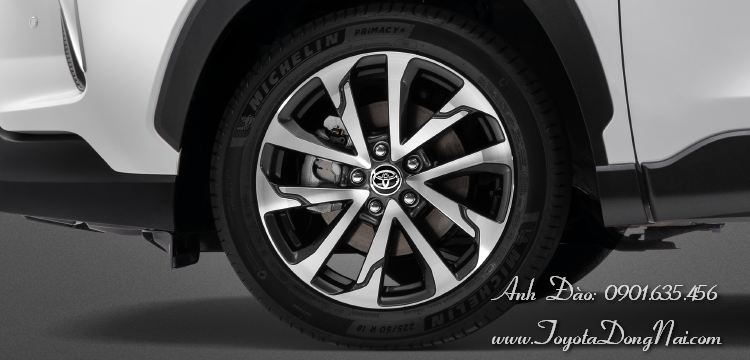 Toyota Corolla Cross Ngoaithat 5