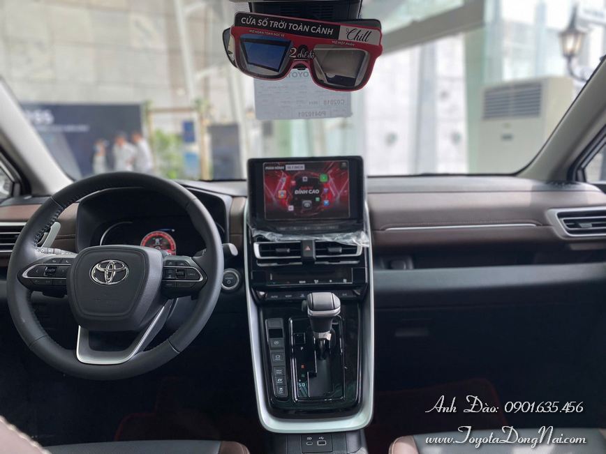 Toyota Innova Cross Hinhchup 8