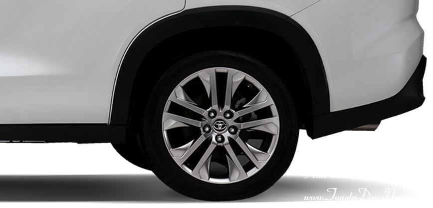 Toyota Innova Cross Ngoaithat 5