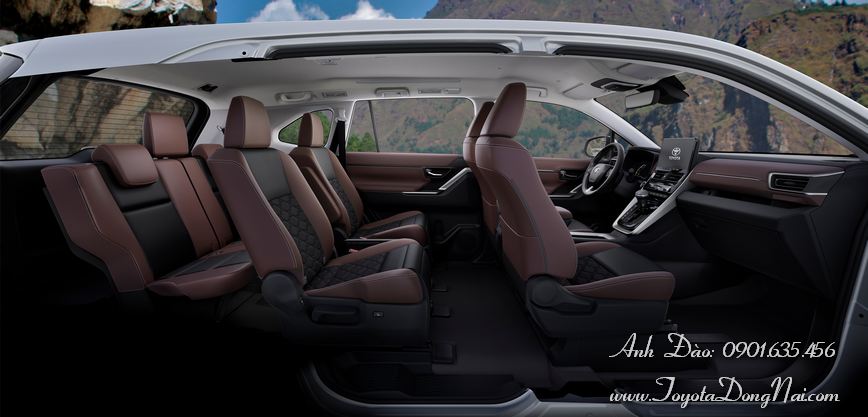 Toyota Innova Cross Noithat 8