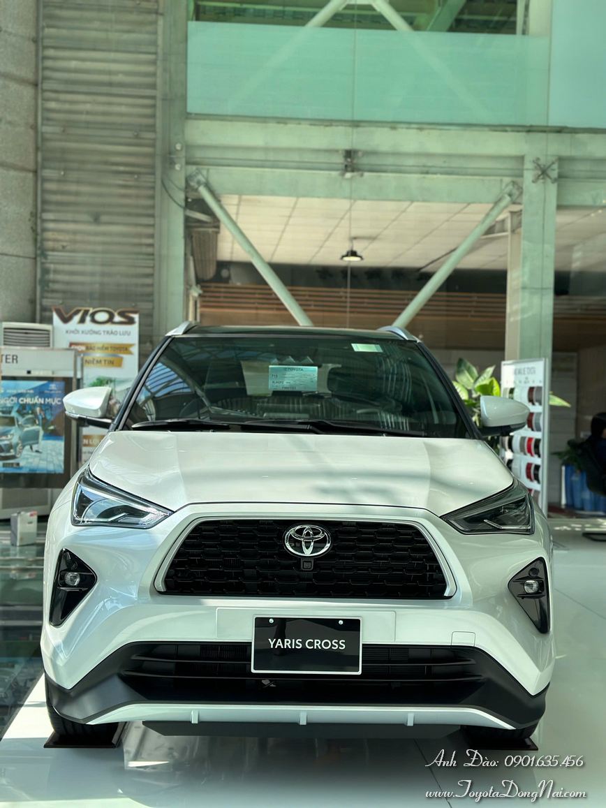 Toyota Yaris Cross Hinhchup 8