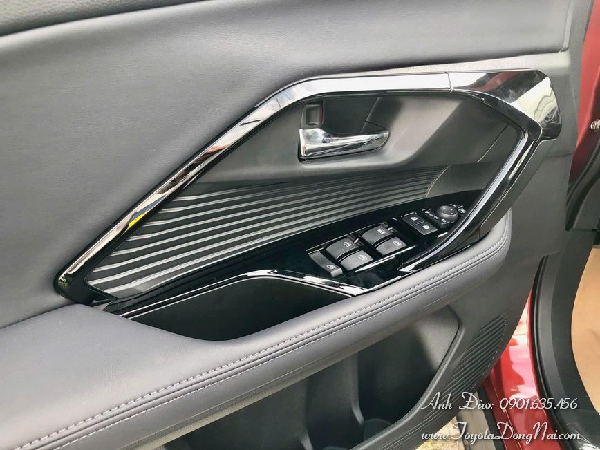 Toyota Yaris Cross Hinhchup 9